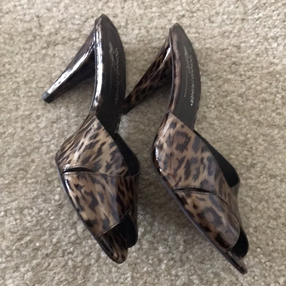 Animal Print Slide by Donald Pliner - Picture 4 of 8